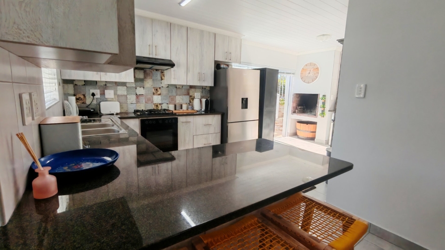 3 Bedroom Property for Sale in Tergniet Western Cape